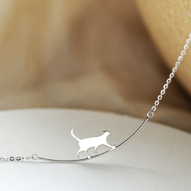 Climbing Cat – Silver Necklace