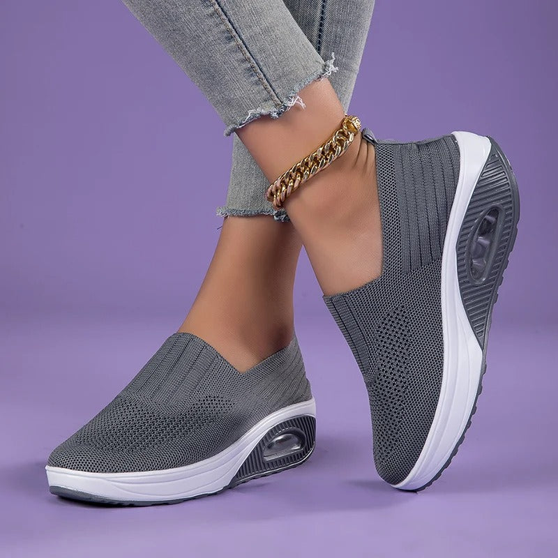Maddy™ | Lightweight Orthopedic Sneakers
